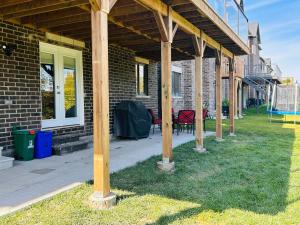Ritas Kunjo - 2BR, 3BD, 2WR, Full Ktchn, Living