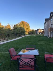 Ritas Kunjo - 2BR, 3BD, 2WR, Full Ktchn, Living