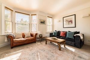 Elephant & Oxpecker 2 Bedrooms in Fulham