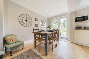 Orchard House Docking