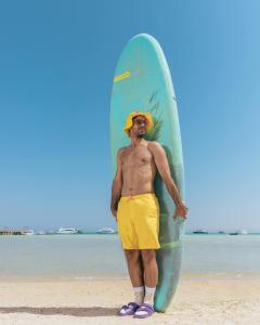 رحلات بحرية دولفين وغواصة وجزر