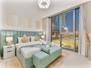 Canal Front Luxury - Full Skyline & Water View - Near Safa Park