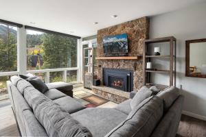 Riverside Retreat condo