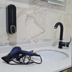 Spacious apartment 1812 bedroom, Living room Kitchen WiFi Balcony