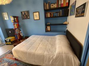 Stylish Brera Penthouse only Private Room Milan