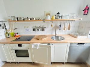 Kleine Lotta mit Terrasse