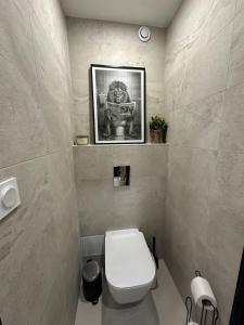 Au Clair de Lune Luxury and modernity