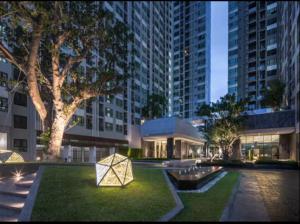 芭提雅市中心单卧室套房 门口海滩 商场 步行街 夜市