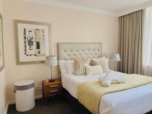 Amazing 2 Bedroom Apartment at Mandela Rhodes Place, Cape Town CBD