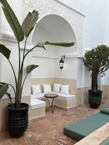 Riad Elena l Private Riad with heated Pool in Marrakech l 3 rooms