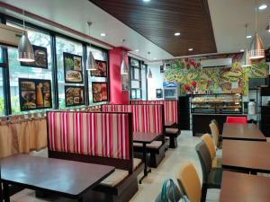 Wayfarer Pension House, Dormitory, and Fast Food