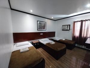 Wayfarer Pension House, Dormitory, and Fast Food