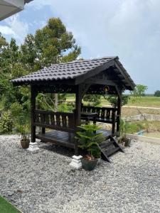 Capital O 91228 Hureen Chalet Hmk