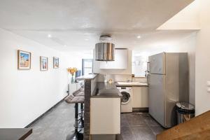 Modern Air-Conditioned Apt 2BR-8P - Cannes