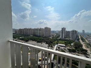 Fusion Suites Ufairia Ek Murti Chowk