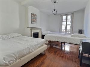 Jacquemart Hypercentre