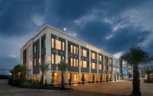 AMBROSE Hotel
