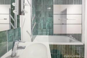 Charming bright one-bedroom flat with private balcony and shared swimming