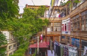 Charming triplex at liberty square