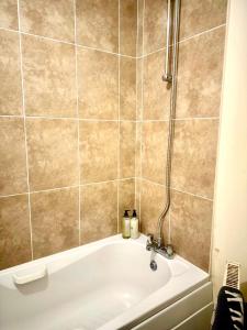 Peaceful park side apartment