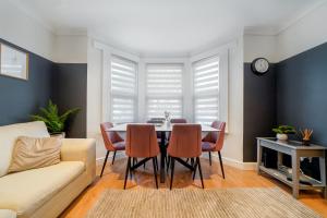 5BR Bedford Home, Sleeps 7,Ideal for Contractor Stay Near Transport Links