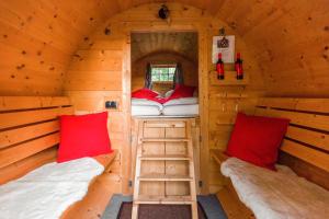 Schlaffass - Schlafen im Holzfass