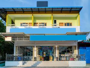 Dancenter Pudan Residence 2 - 2hvězdičkové hotely ve městě Parapat