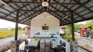Capital O 91227 Chalet Dbendang Mak Teh
