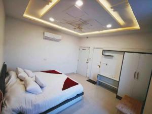 Hotel 1947 & Labella Rooftop Cafe - 4hvězdičkové hotely ve městě Puškar