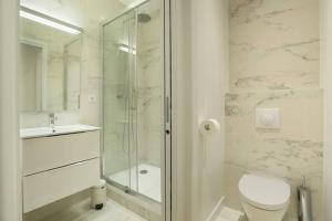 Pick A Flats Apartment in Saint Germain - Rue Corneille