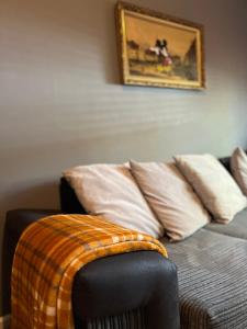 1 Bed Flat - Walton-on-Thames