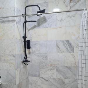 Batumi Studio 1813 with Balcony Kitchen & Wi-Fi