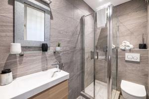 Magnificient 2 bedroom Flat sea view - Residence - Antibes Centre