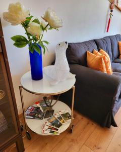 Mountain-top with garden parking on site free