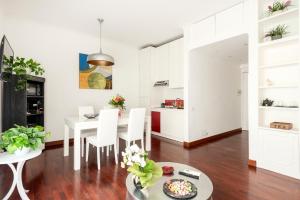 HOME SWEET HOLIDAY srl