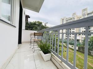 Live Free Hostel Dehradun