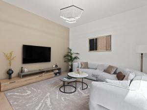 Coastal Haven 1BDR in La Cote B4-12