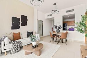 Silkhaus Vacation Homes 1BDR Near Reem Park at Julphar Tower
