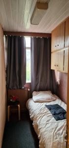 Knusse kamer om te kunnen overnachten