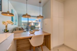 Cond Bayline - Liro - SPA - GYM - Beach - POOL - WIFI - BY BEDZY