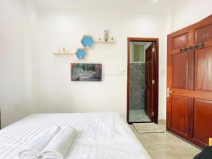 I RiverSide 503A I Compact & Quiet Studio