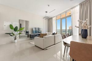 Silkhaus Vacation Homes Spacious 2BDR Stay in Julphar Tower