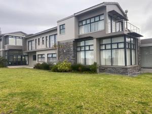 Ocean Vista Luxury Oubaai