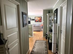 Fantastic house with seafront property in Gryllefjord