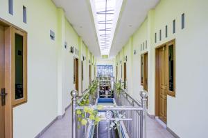 Hotel O Balige City Tugu Juara Monang - 6 Hour Stay