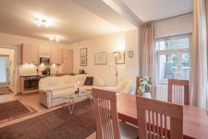 Brise Villa Jasmin App 03