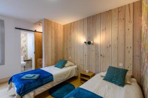 Le Chalet du sanctuaire vue sur le Gave de Pau