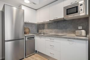 Cozy apartment in Puente de Toledo -2A