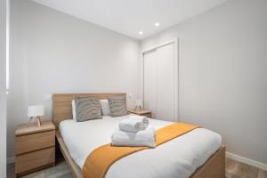 Cozy apartment in Puente de Toledo -2A