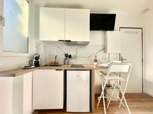New 147 Suite Tonton - Cosy Apartment Paris Center